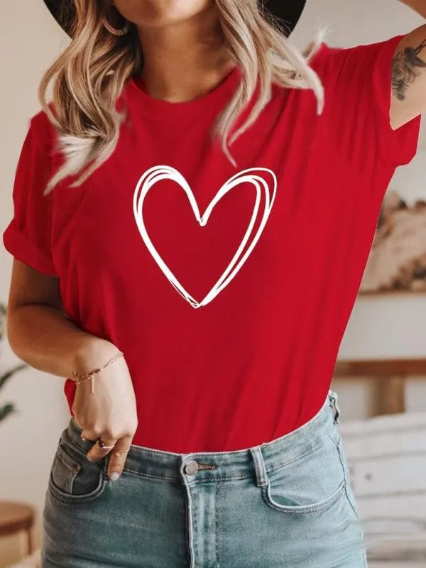 Adorable Heart Pattern T-Shirt for Trendy Women