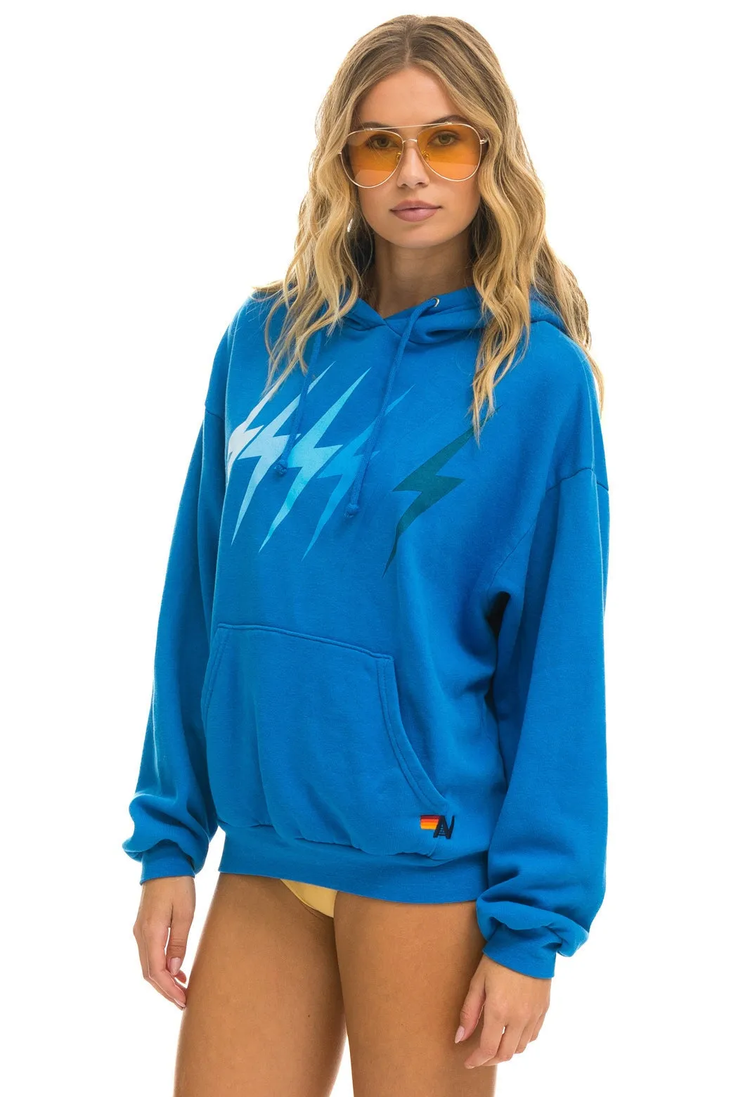 BOLT GRADIENT RELAXED PULLOVER HOODIE - OCEAN // BLUE