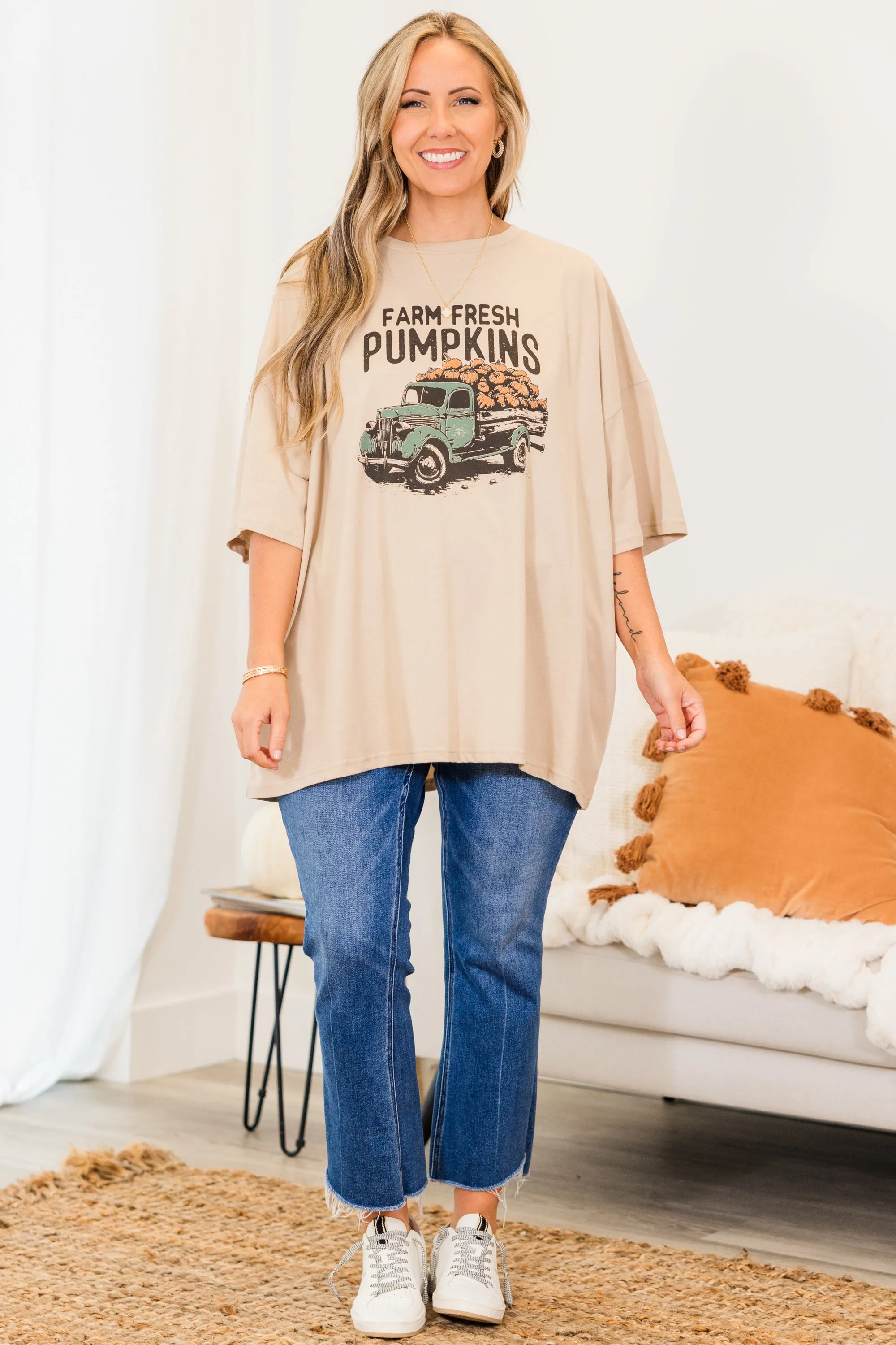 Farm Fresh Pumpkins Boyfriend Tee, Light Mocha