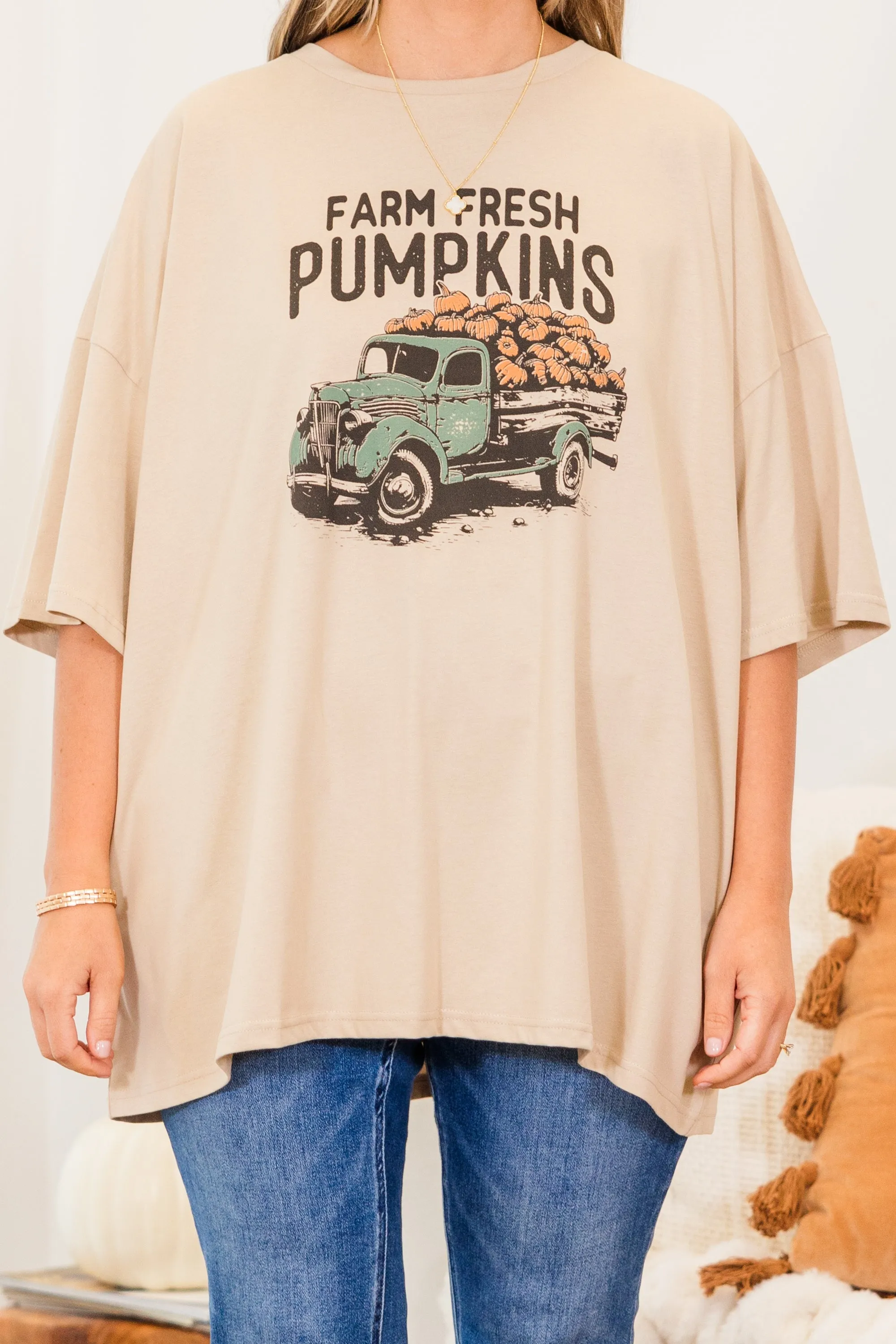 Farm Fresh Pumpkins Boyfriend Tee, Light Mocha