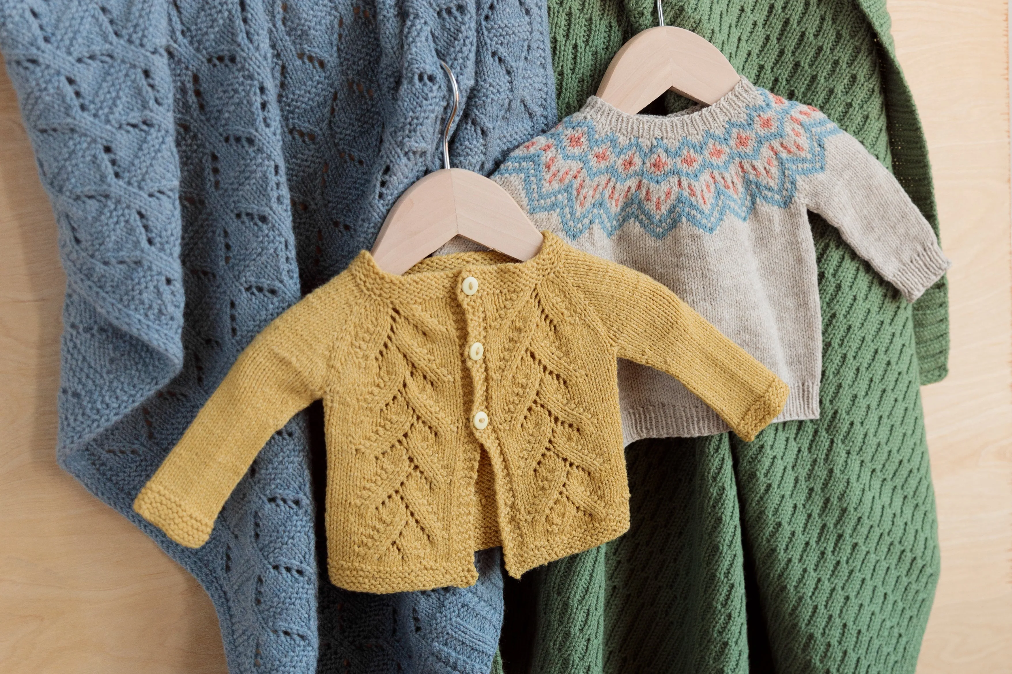 fledgling: four little knits