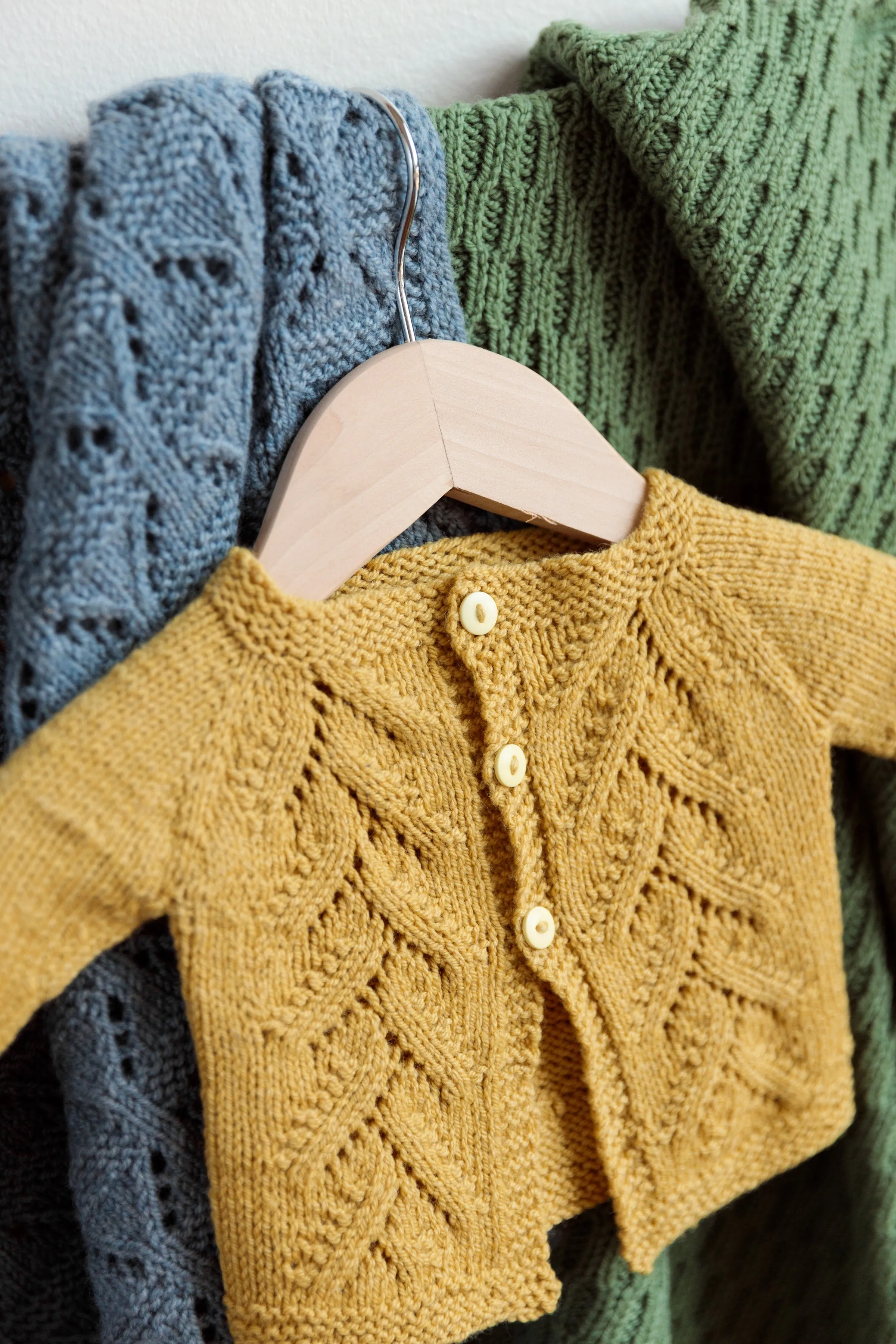 fledgling: four little knits