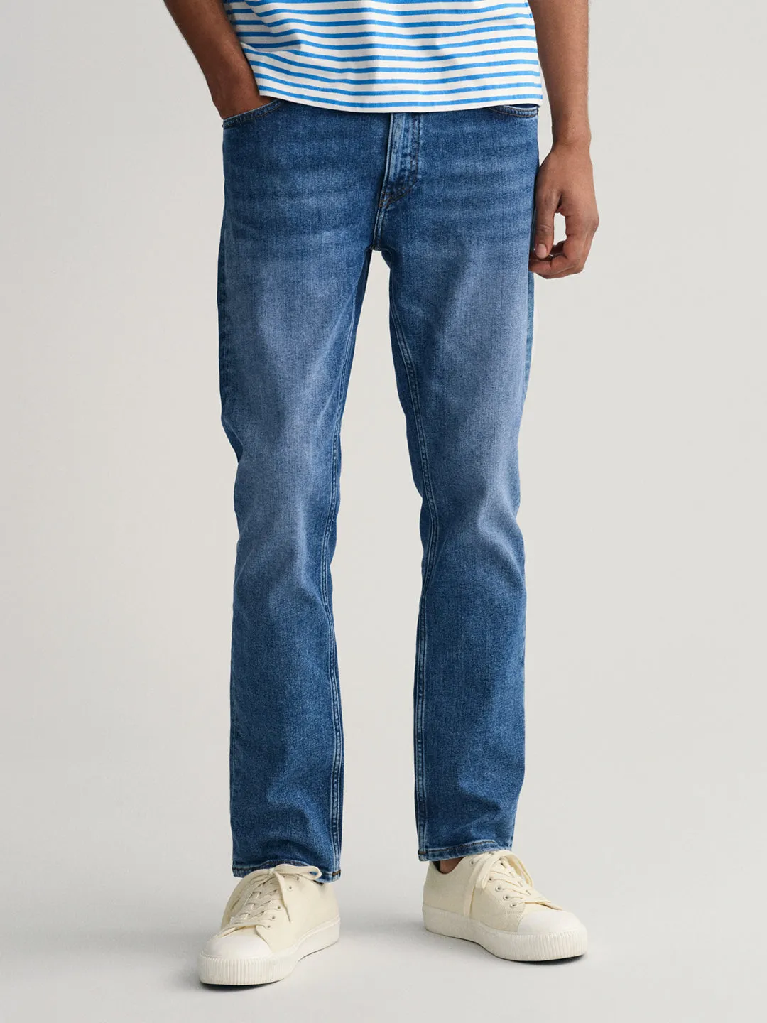 Gant Men Light Fade Cotton Jeans