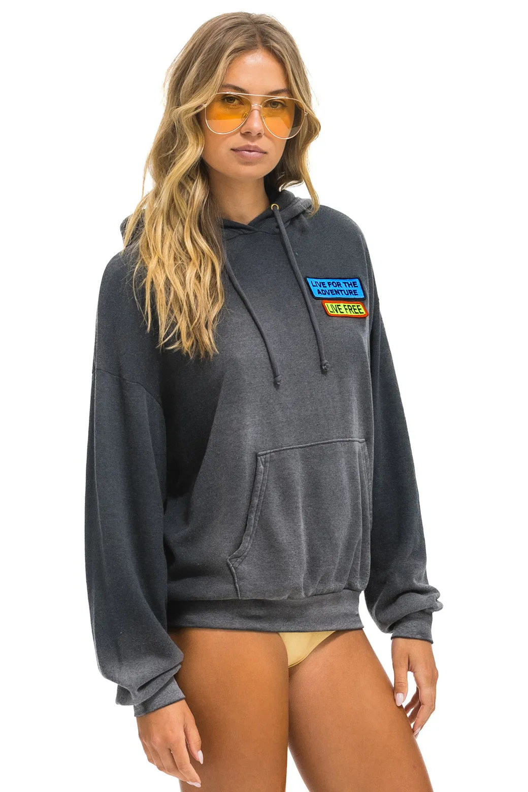 LIVE FREE   ADVENTURE PATCH PULLOVER RELAXED HOODIE - FADED SMOKE