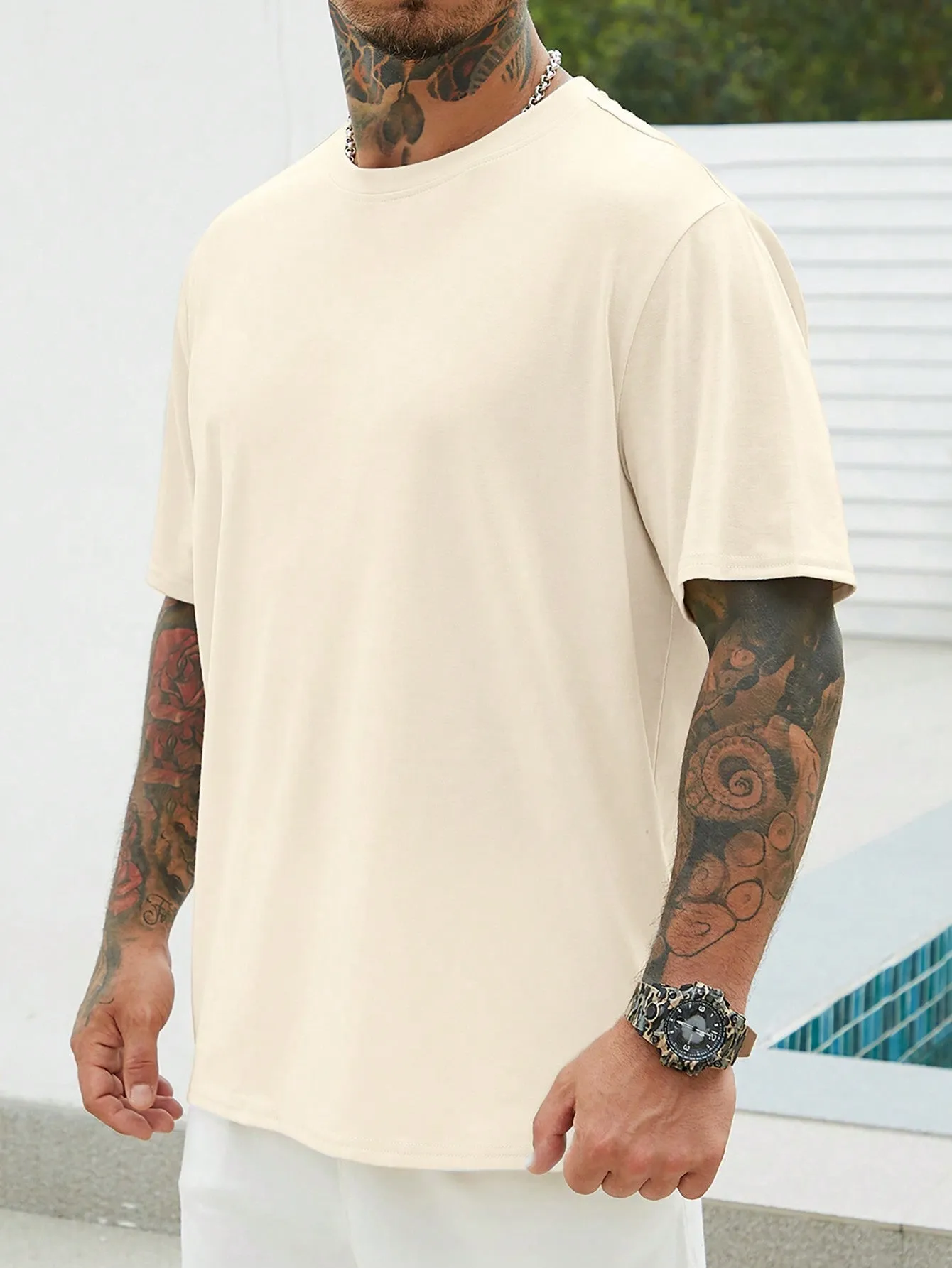 Men's Casual Solid Round Neck Tee - High Stretch, Short Sleeve, Regular Fit