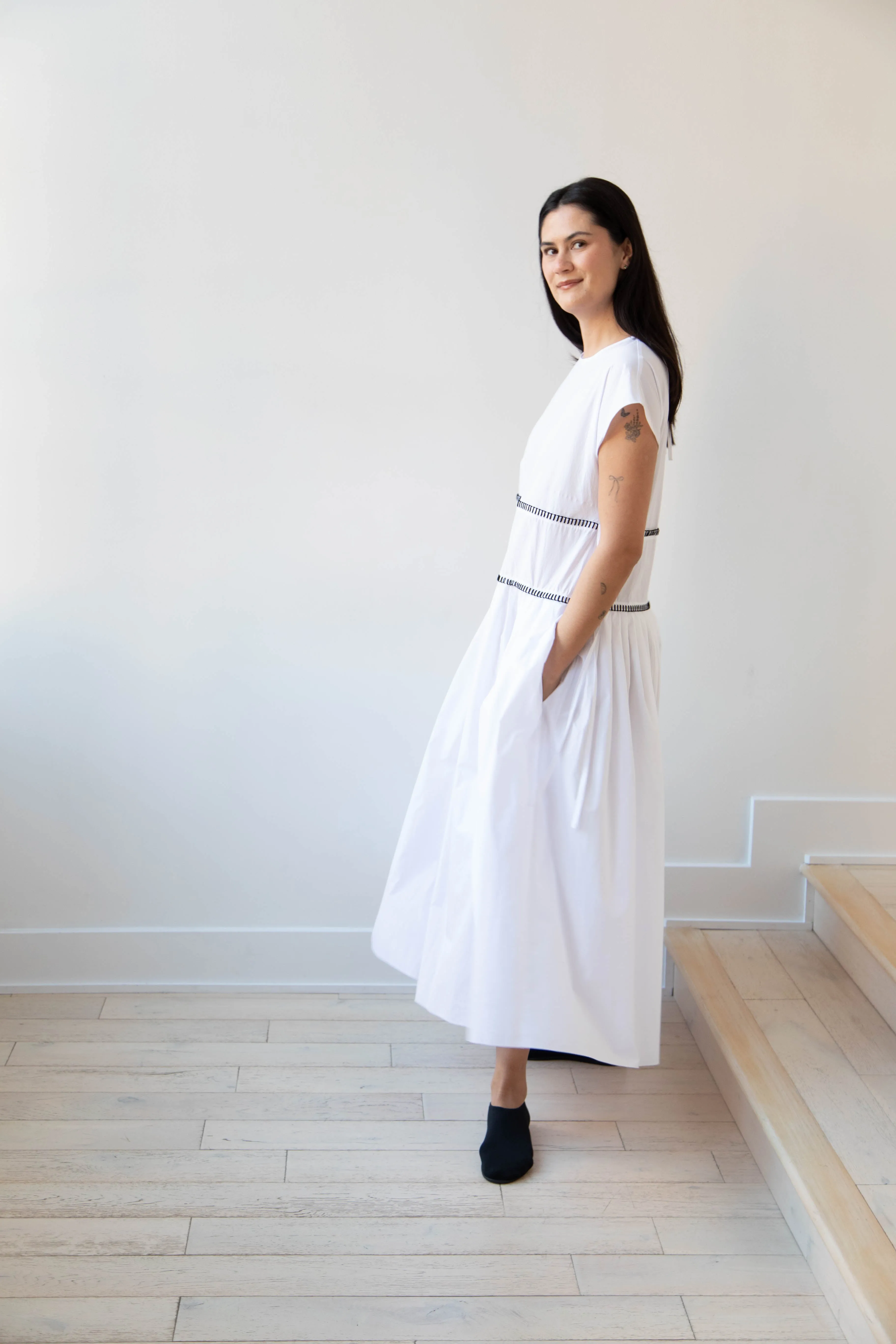 Sara Lanzi | Gathered Dress in White & Black