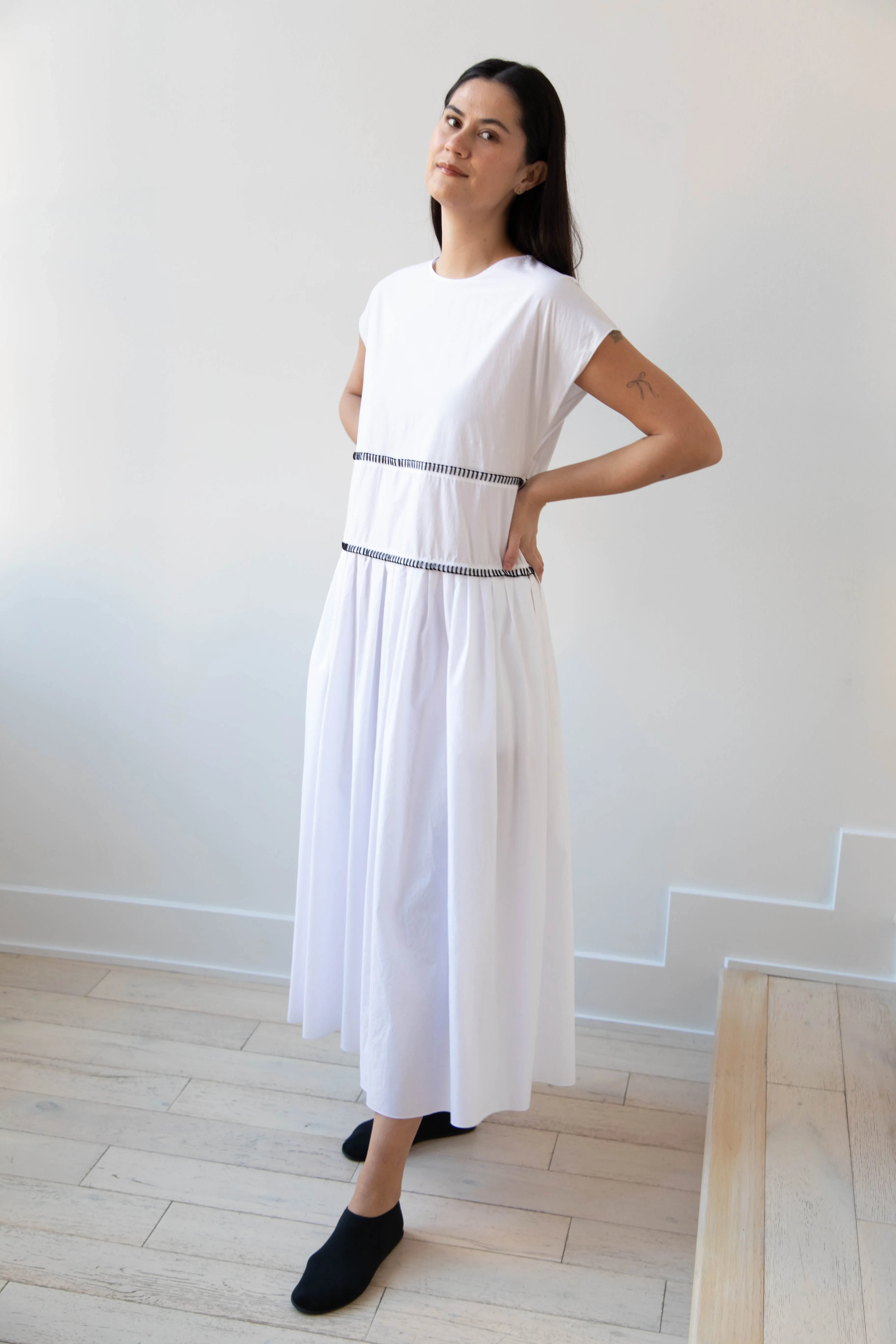 Sara Lanzi | Gathered Dress in White & Black