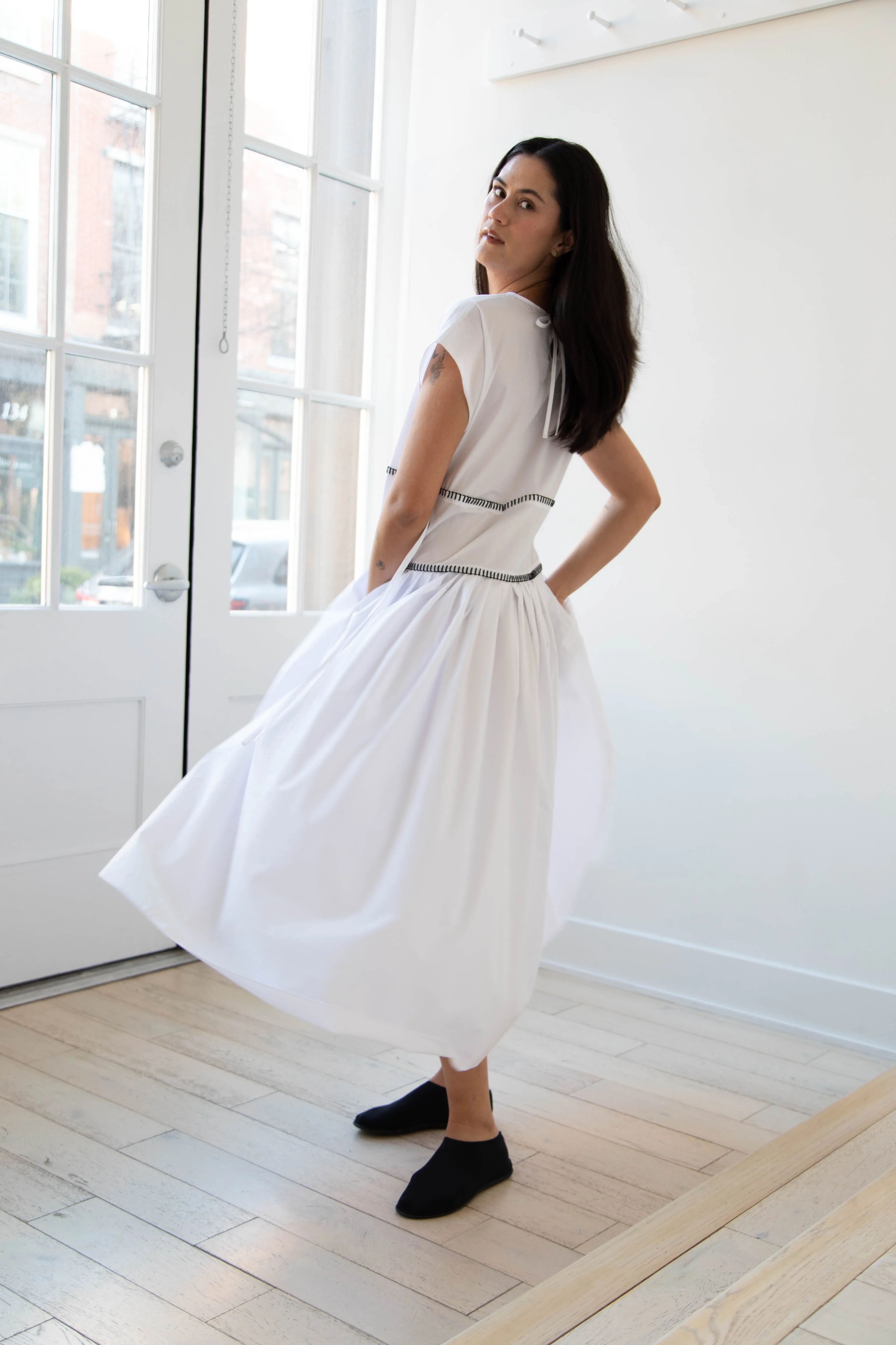 Sara Lanzi | Gathered Dress in White & Black