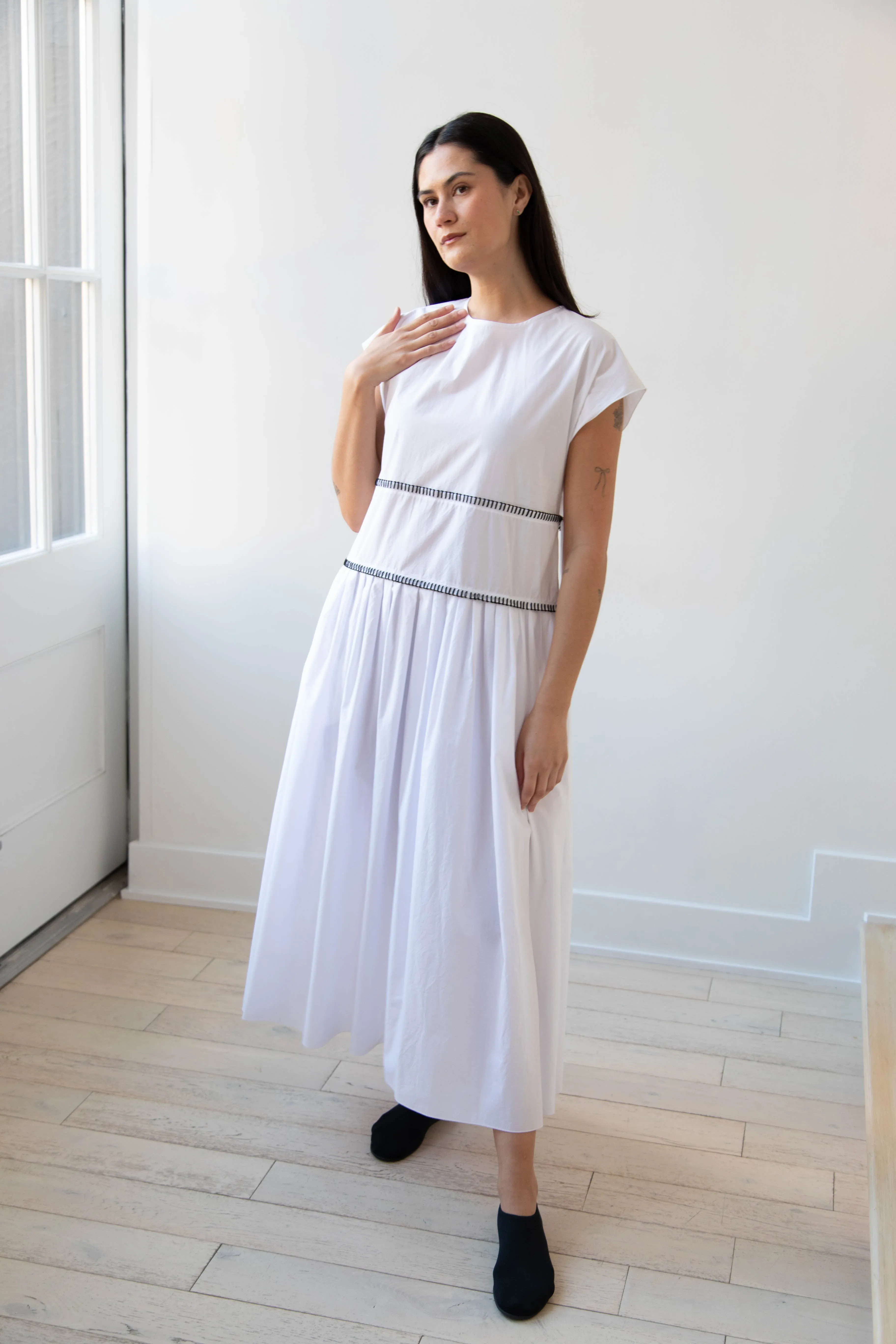 Sara Lanzi | Gathered Dress in White & Black