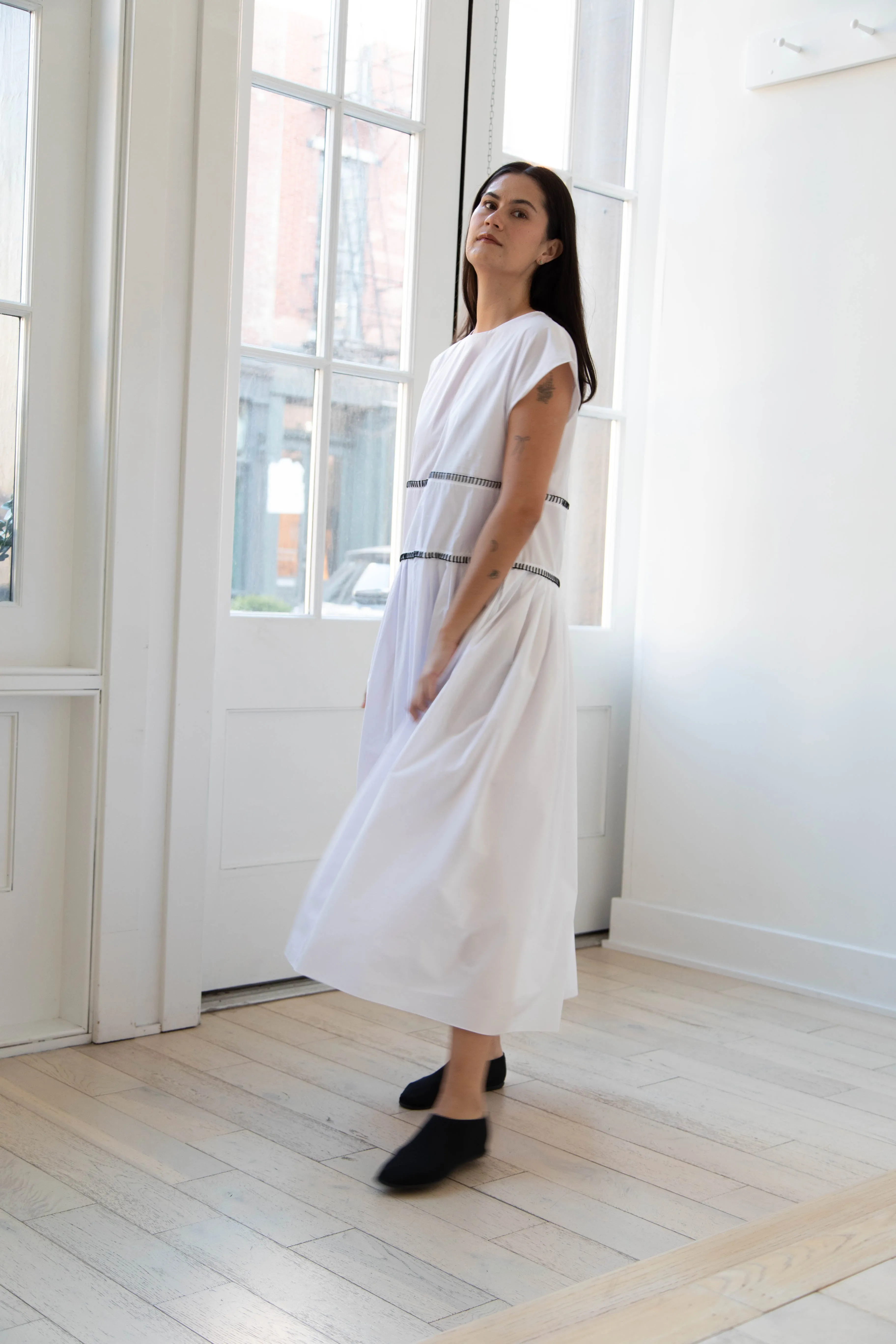 Sara Lanzi | Gathered Dress in White & Black