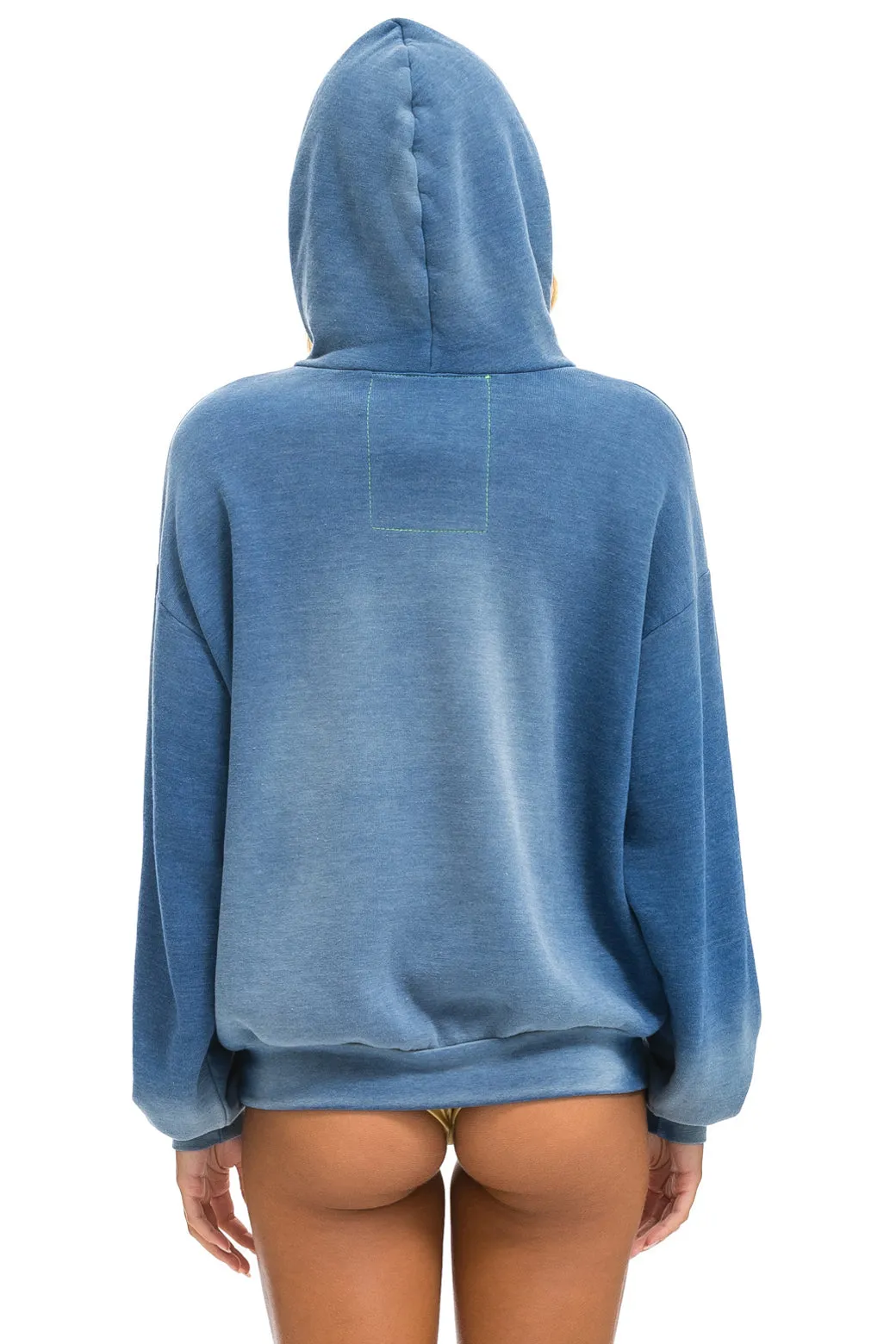 SURFER WAVE PATCH  PULLOVER RELAXED HOODIE - FADED WATER