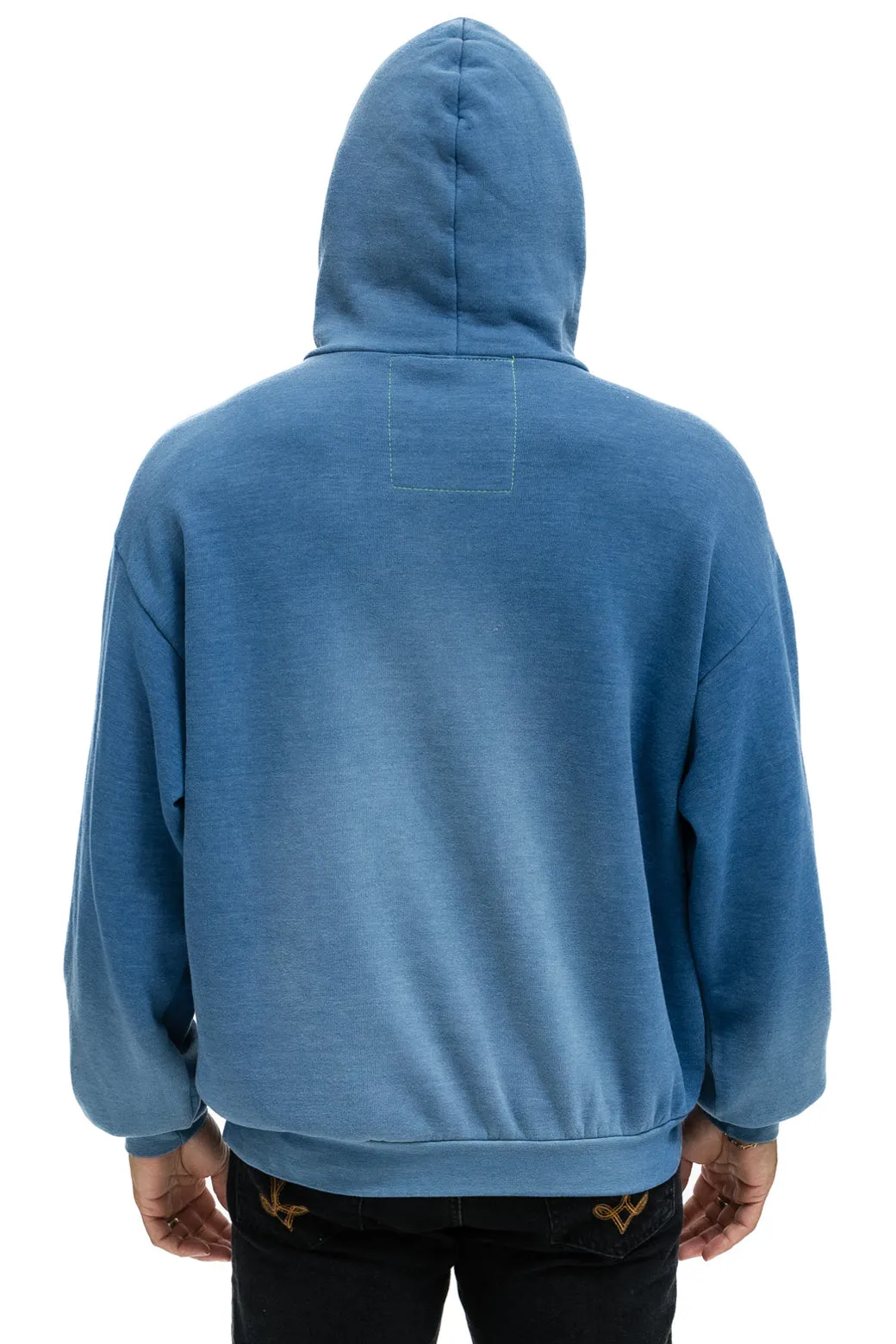 SURFER WAVE PATCH  PULLOVER RELAXED HOODIE - FADED WATER